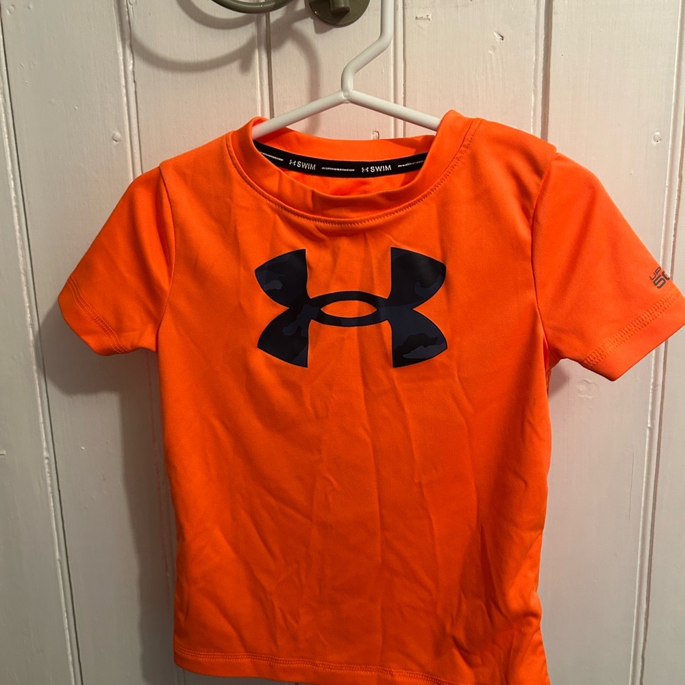 Under armour 24m neon orange swim upf protection short sleeve rash guard top